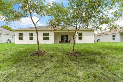 Tiny photo for 8216 104th Court, Vero Beach, FL 32967 (MLS # B26036299)