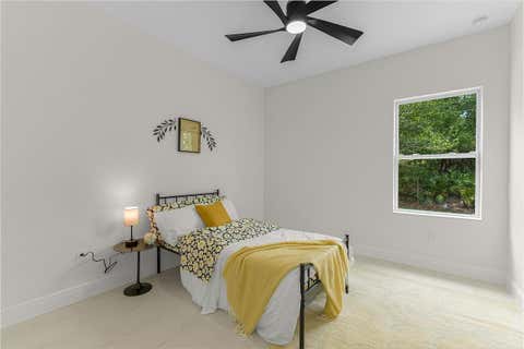 Tiny photo for 8216 104th Court, Vero Beach, FL 32967 (MLS # B26036299)