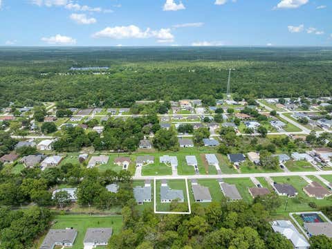 Tiny photo for 8216 104th Court, Vero Beach, FL 32967 (MLS # B26036299)