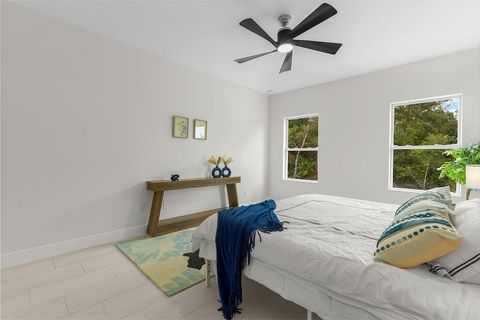 Tiny photo for 8216 104th Court, Vero Beach, FL 32967 (MLS # B26036299)