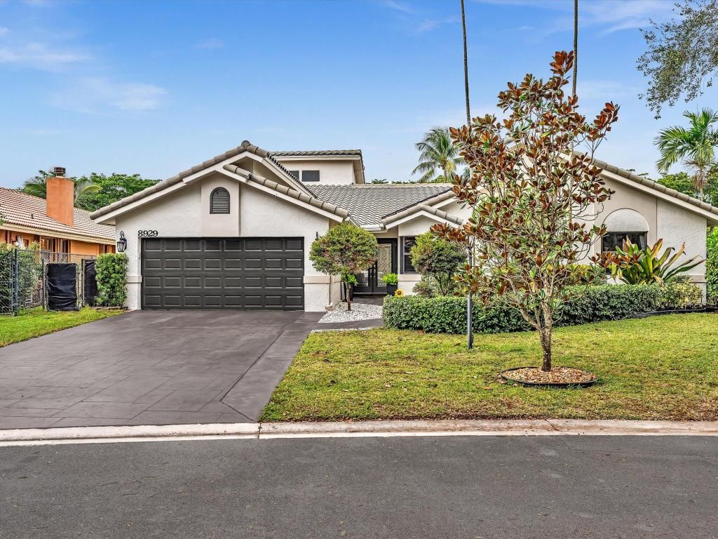 Photo of 8929 NW 53rd Manor, Coral Springs, FL 33067 (MLS # R11138234)