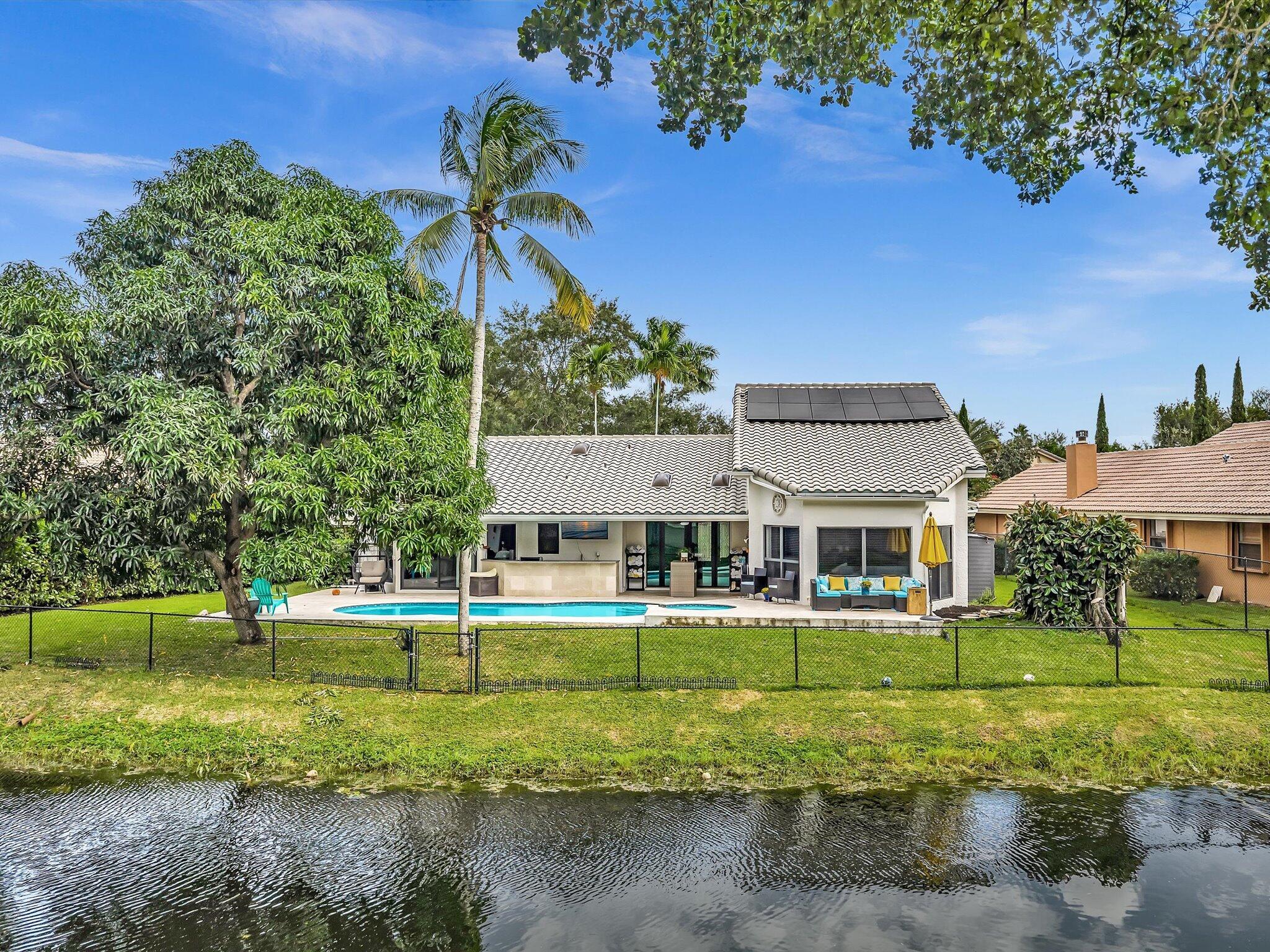 View photos, virtual tours, details... 8929 NW 53rd Manor