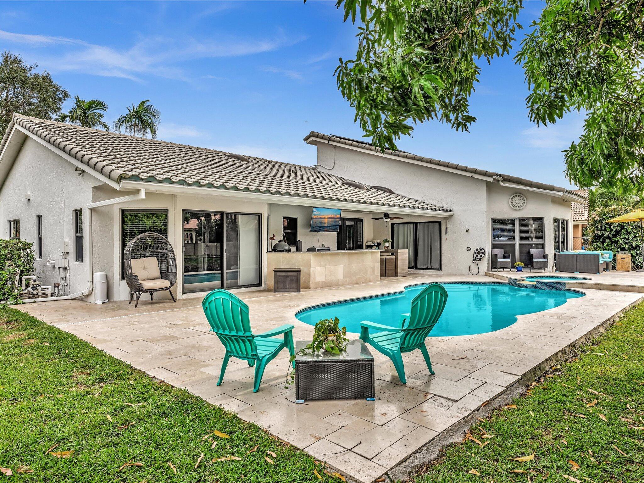 View photos, virtual tours, details... 8929 NW 53rd Manor