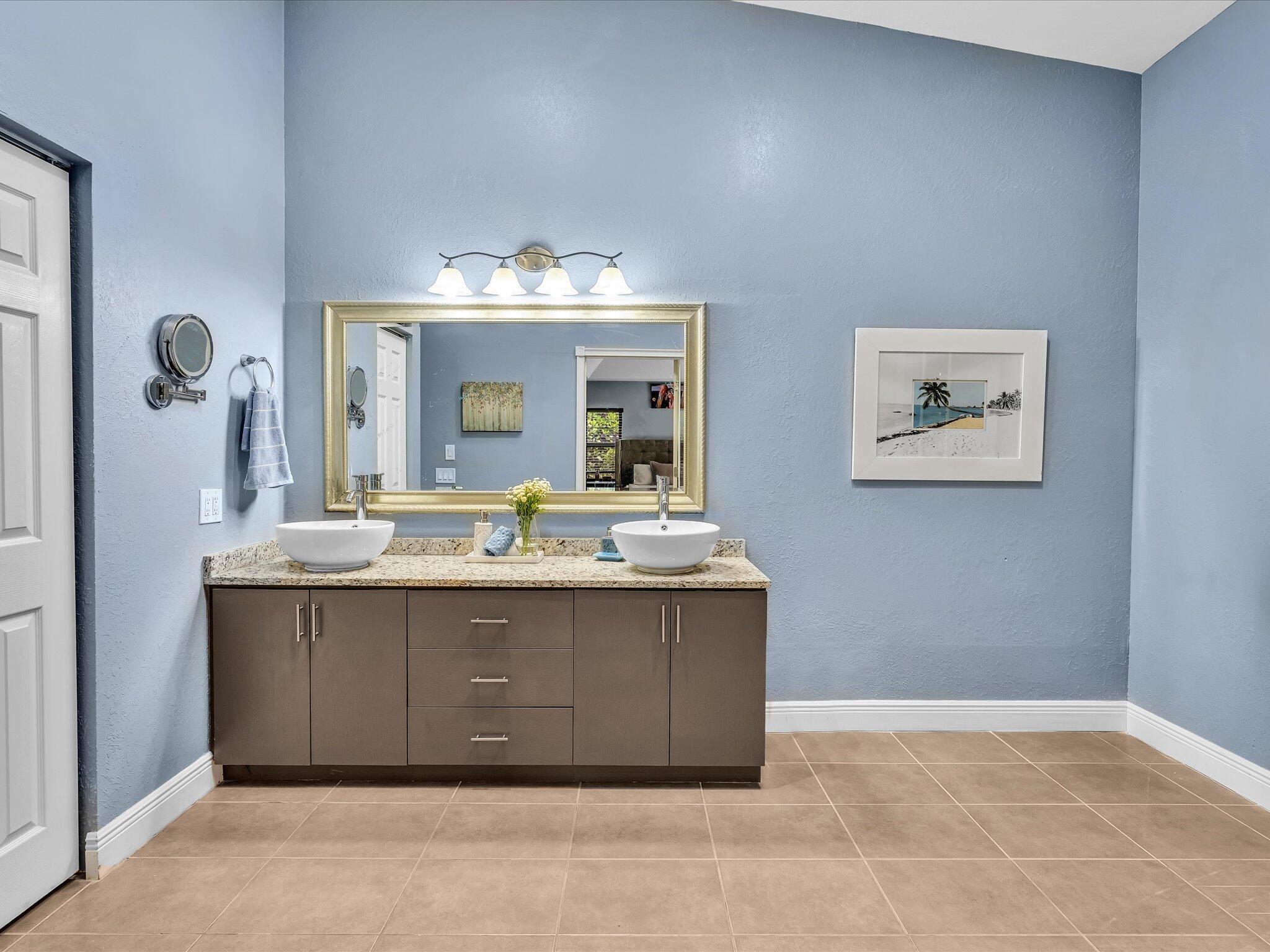 RIDGEVIEW - Residential