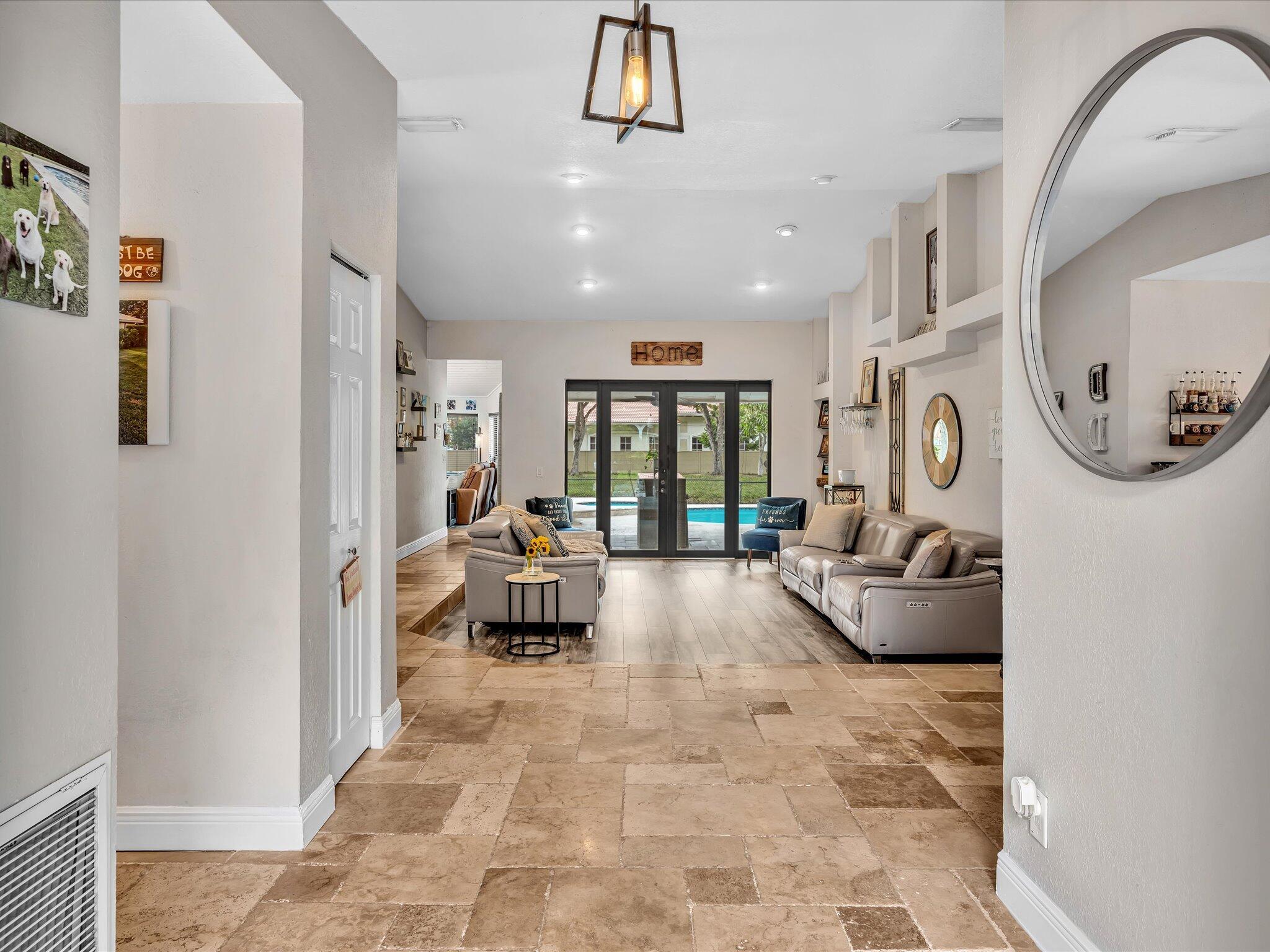 RIDGEVIEW - Residential