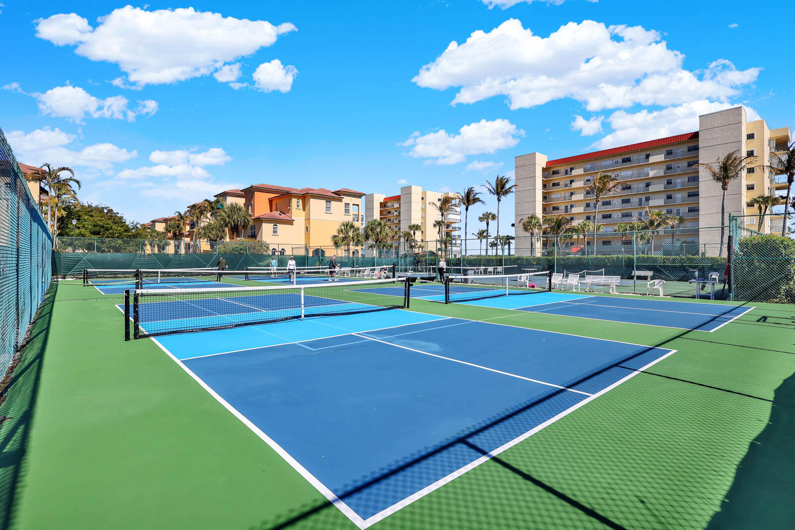 SAND DOLLAR SHORES CONDO B - Residential