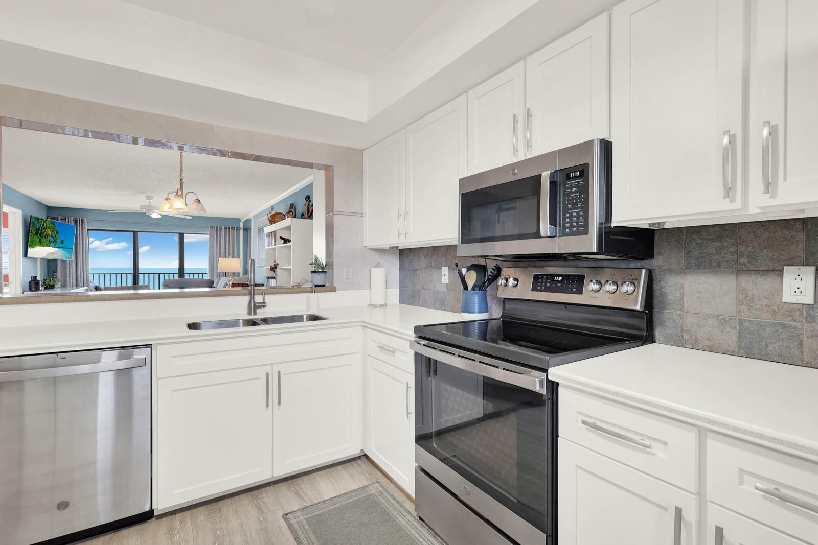 SAND DOLLAR SHORES CONDO B - Residential