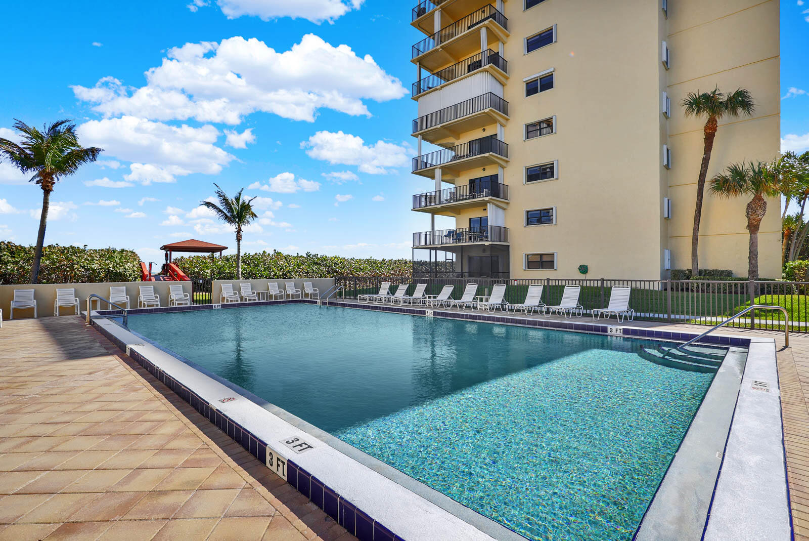 SAND DOLLAR SHORES CONDO B - Residential