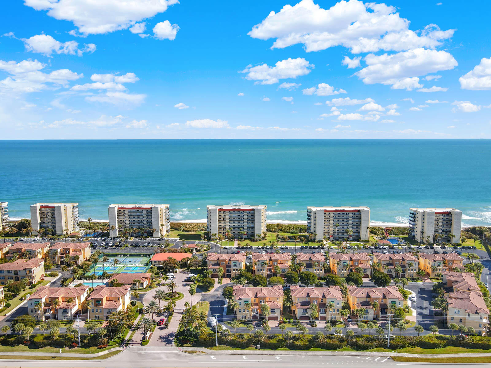 SAND DOLLAR SHORES CONDO B - Residential