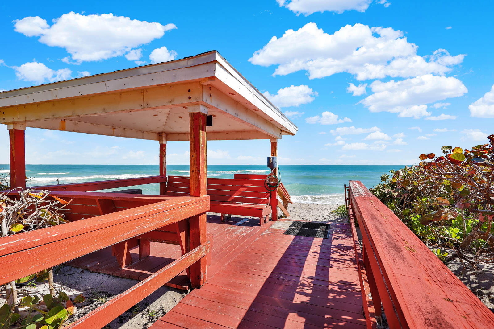 SAND DOLLAR SHORES CONDO B - Residential