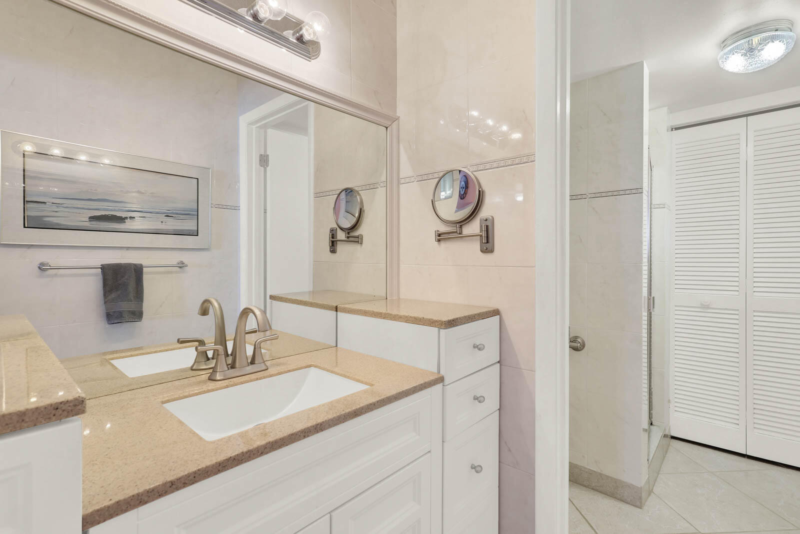 SAND DOLLAR SHORES CONDO B - Residential