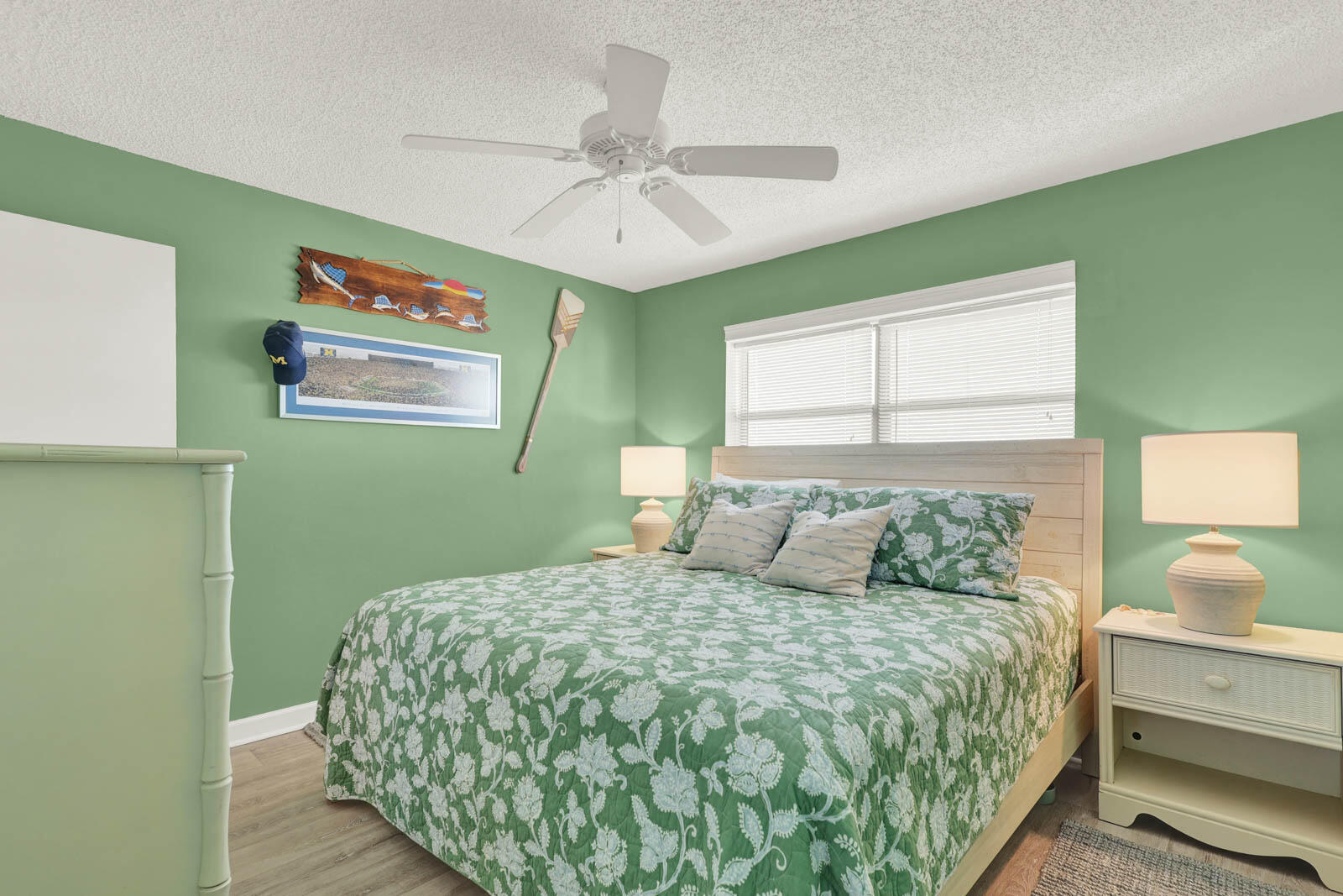 SAND DOLLAR SHORES CONDO B - Residential