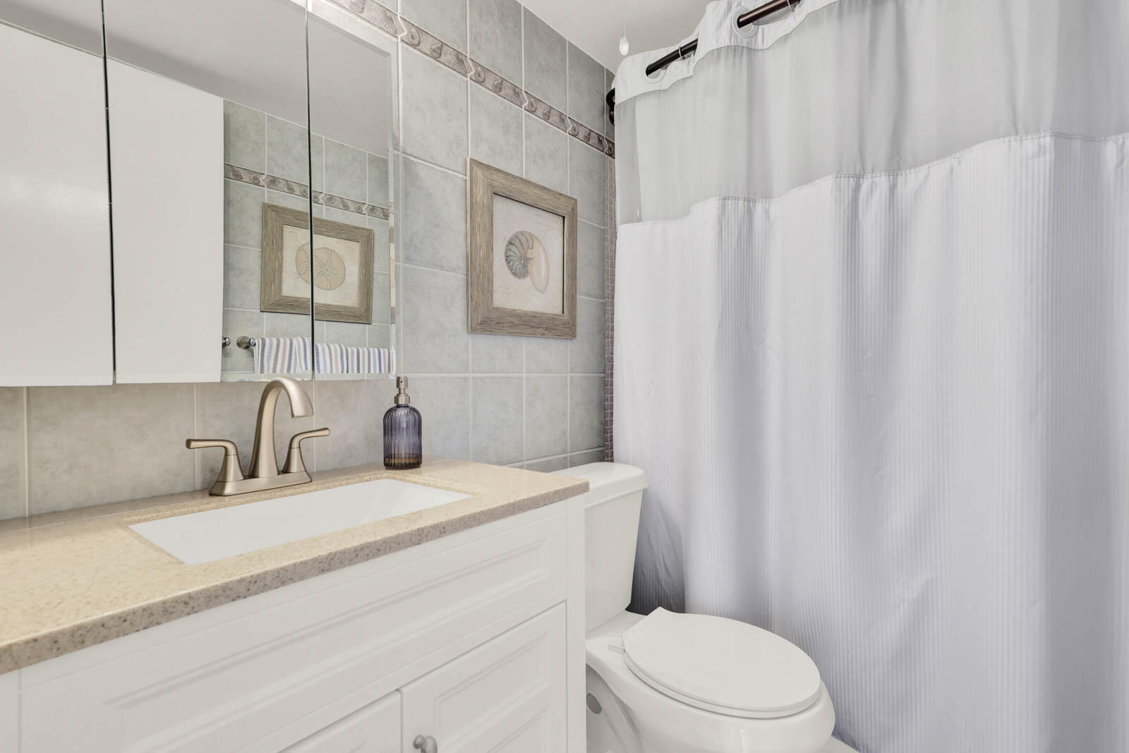 SAND DOLLAR SHORES CONDO B - Residential