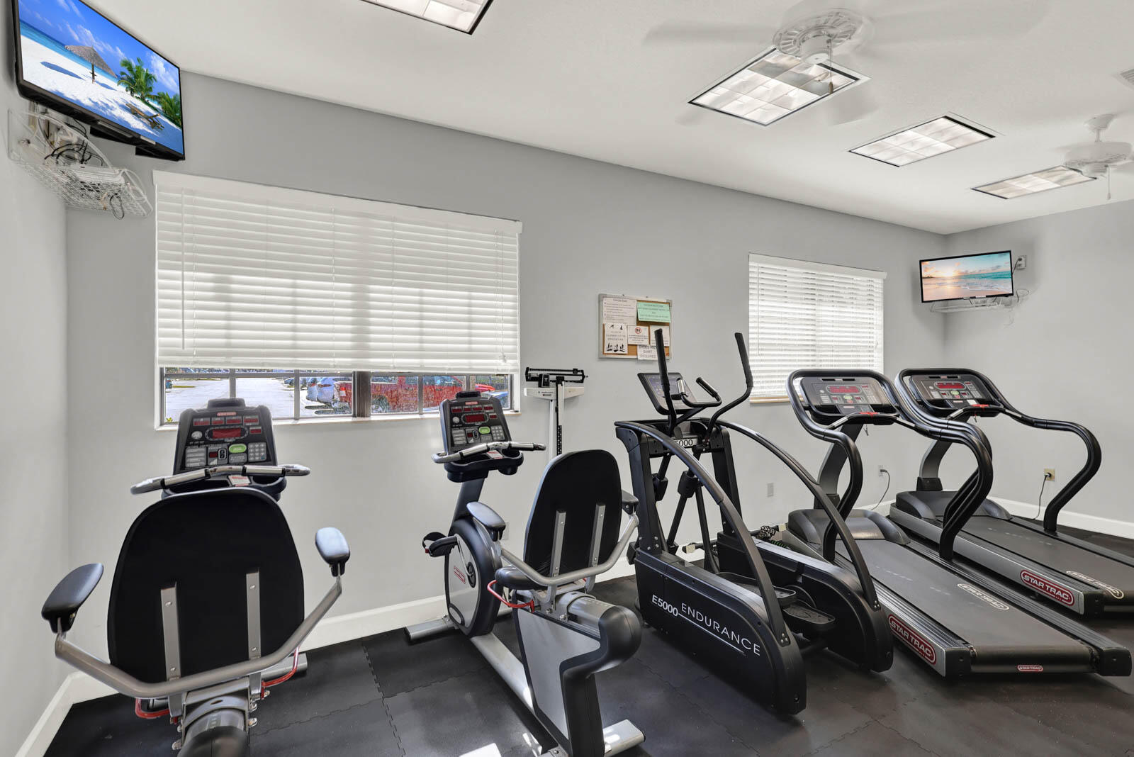 SAND DOLLAR SHORES CONDO B - Residential