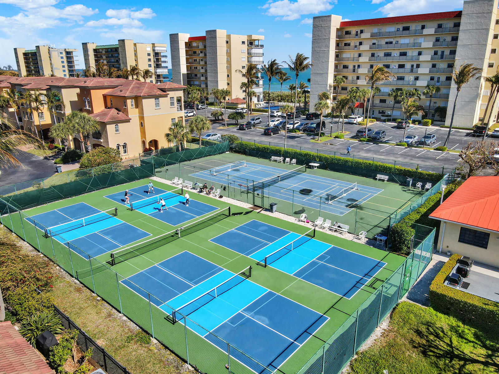 SAND DOLLAR SHORES CONDO B - Residential