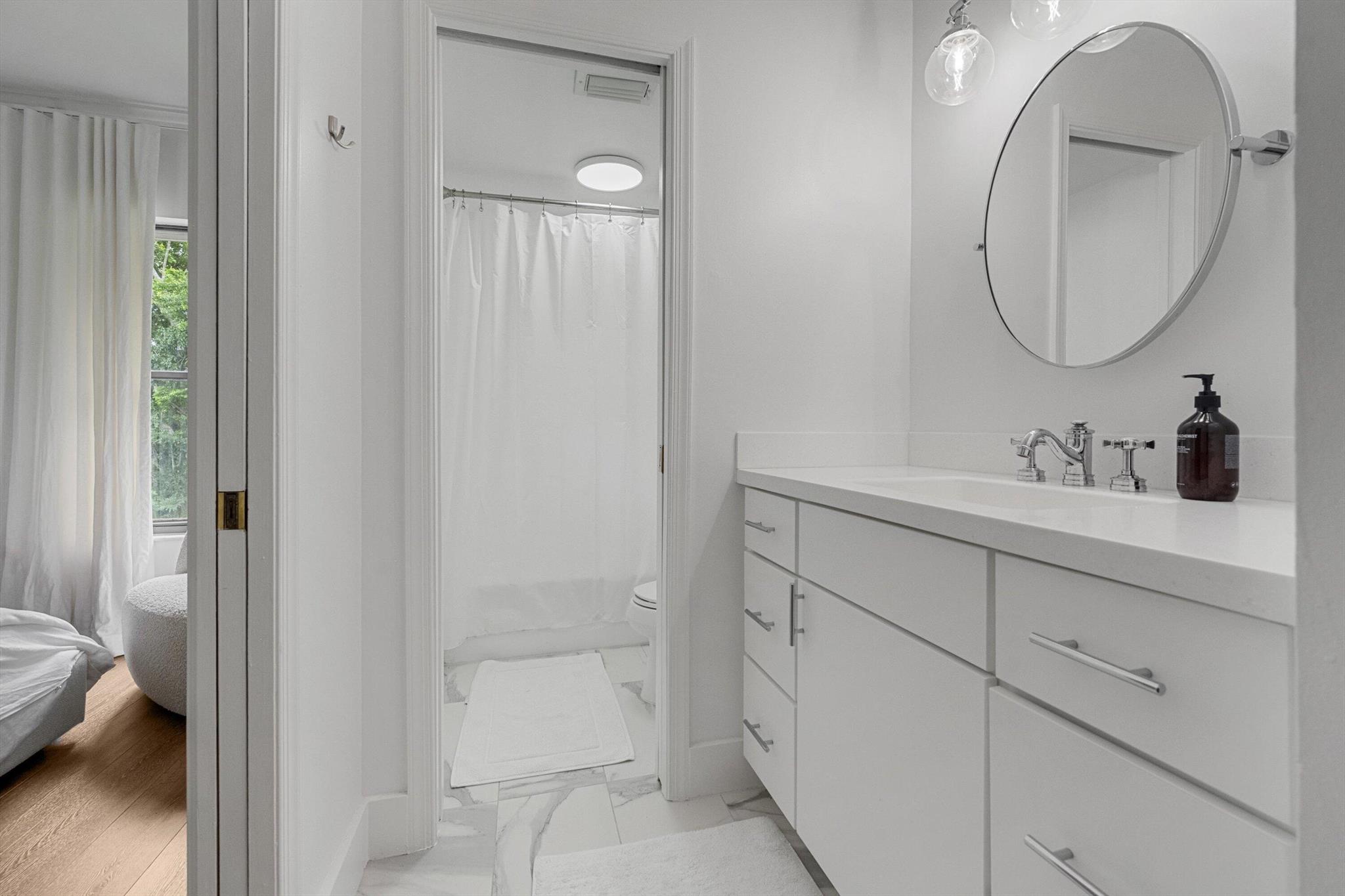 GOLF COTTAGES 2 CONDO - Residential Lease