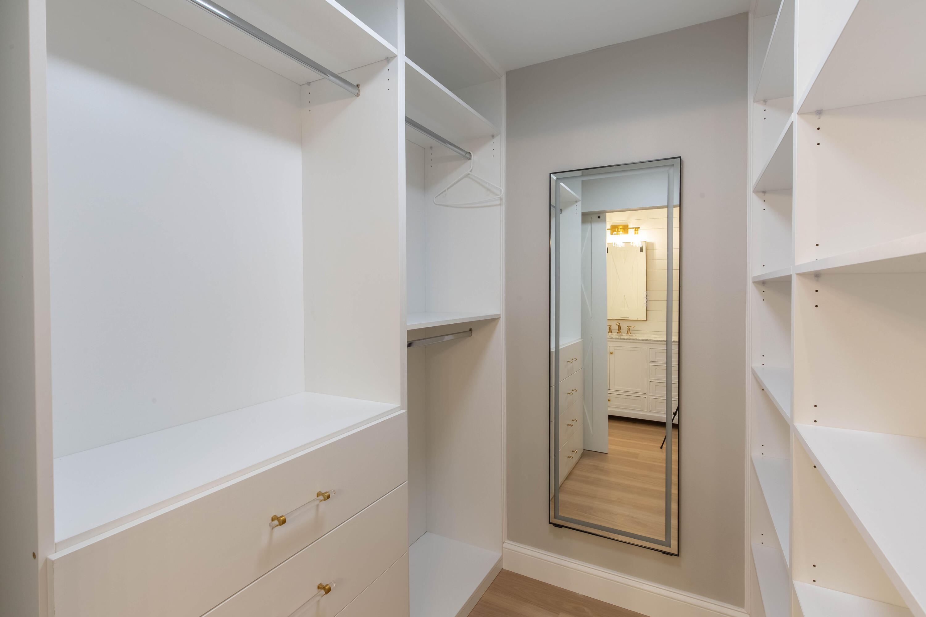 BEDFORD MEWS AT WELLINGTON - Residential Lease