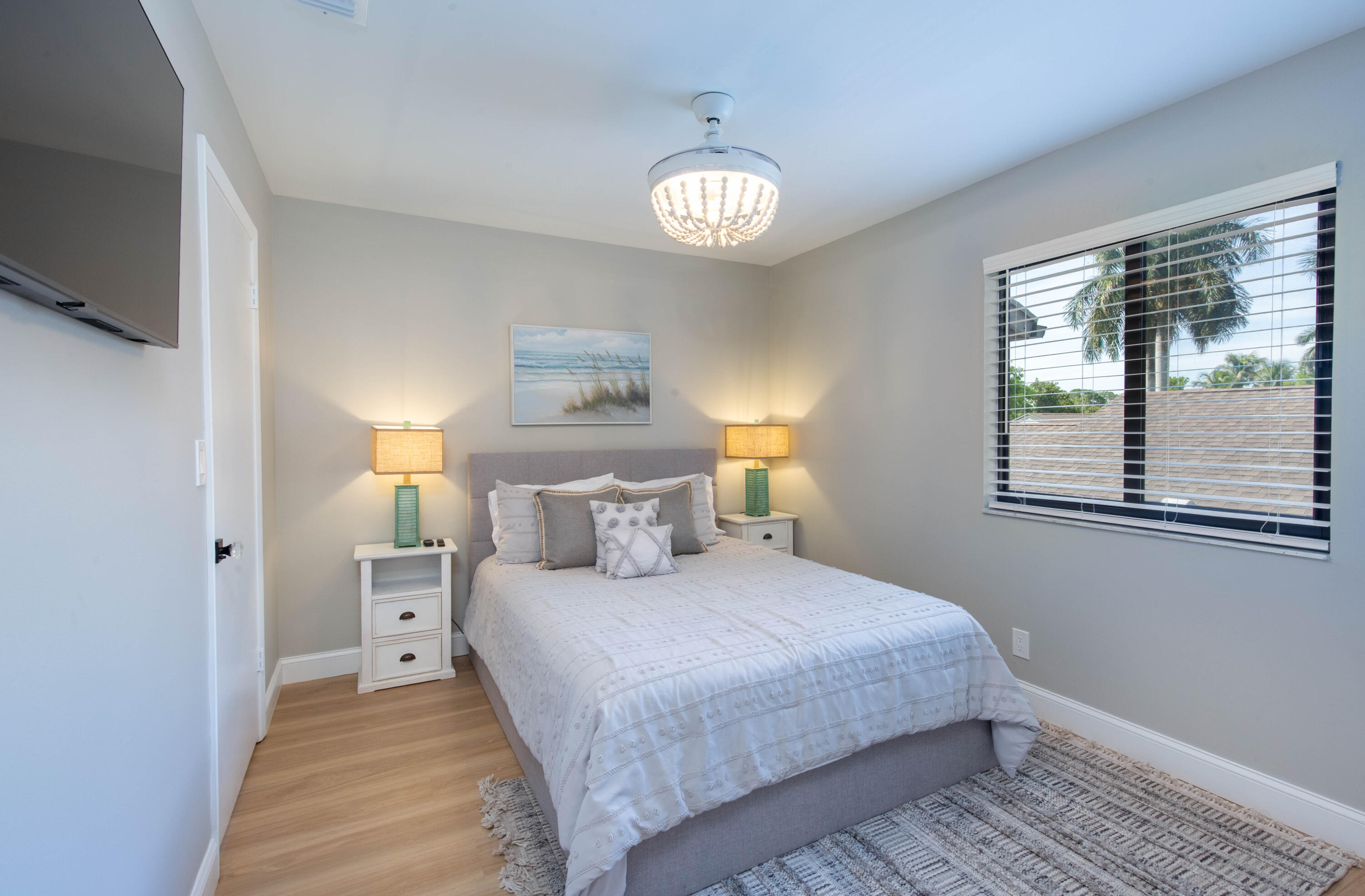BEDFORD MEWS AT WELLINGTON - Residential Lease