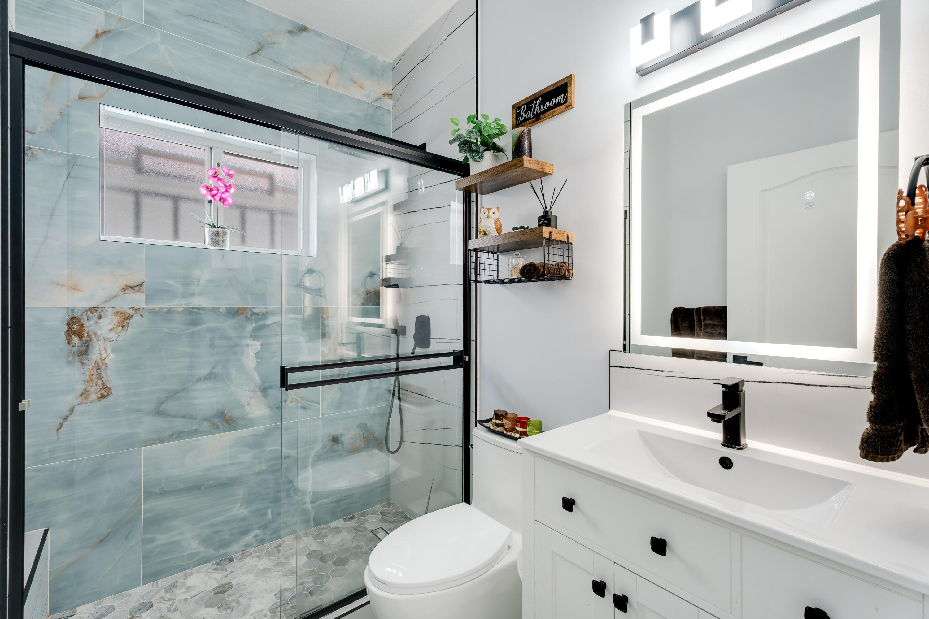 AVALON ESTATES - Residential