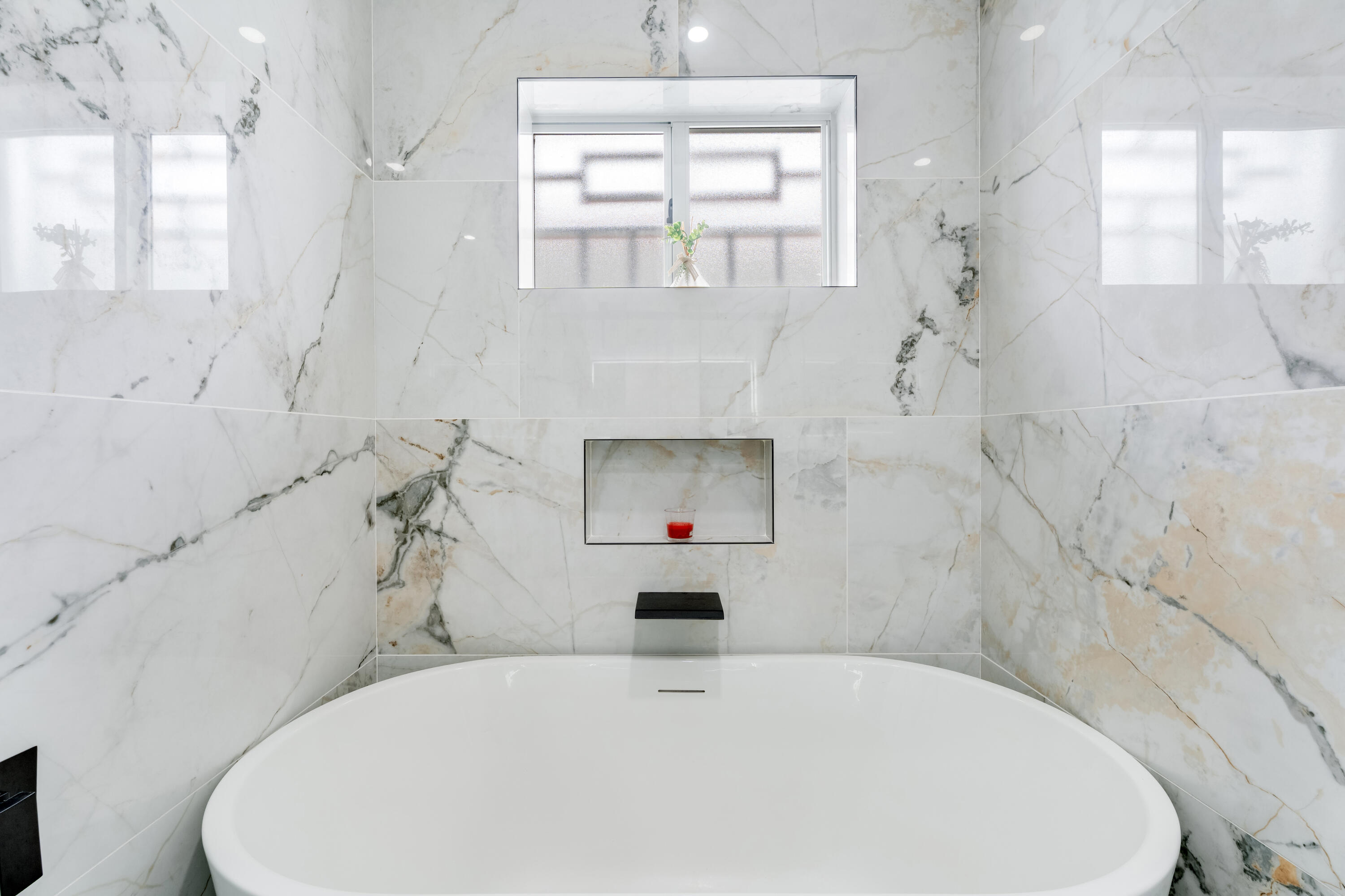 AVALON ESTATES - Residential