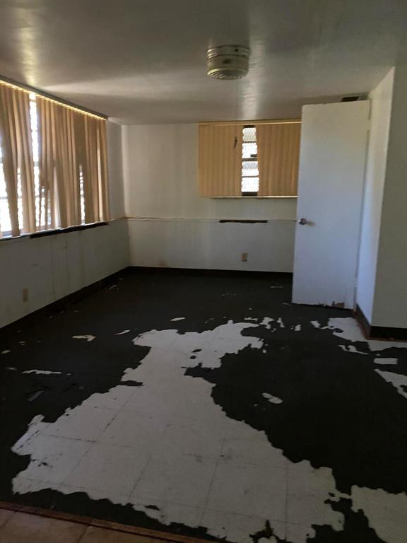 PARK MANOR 2 - Residential