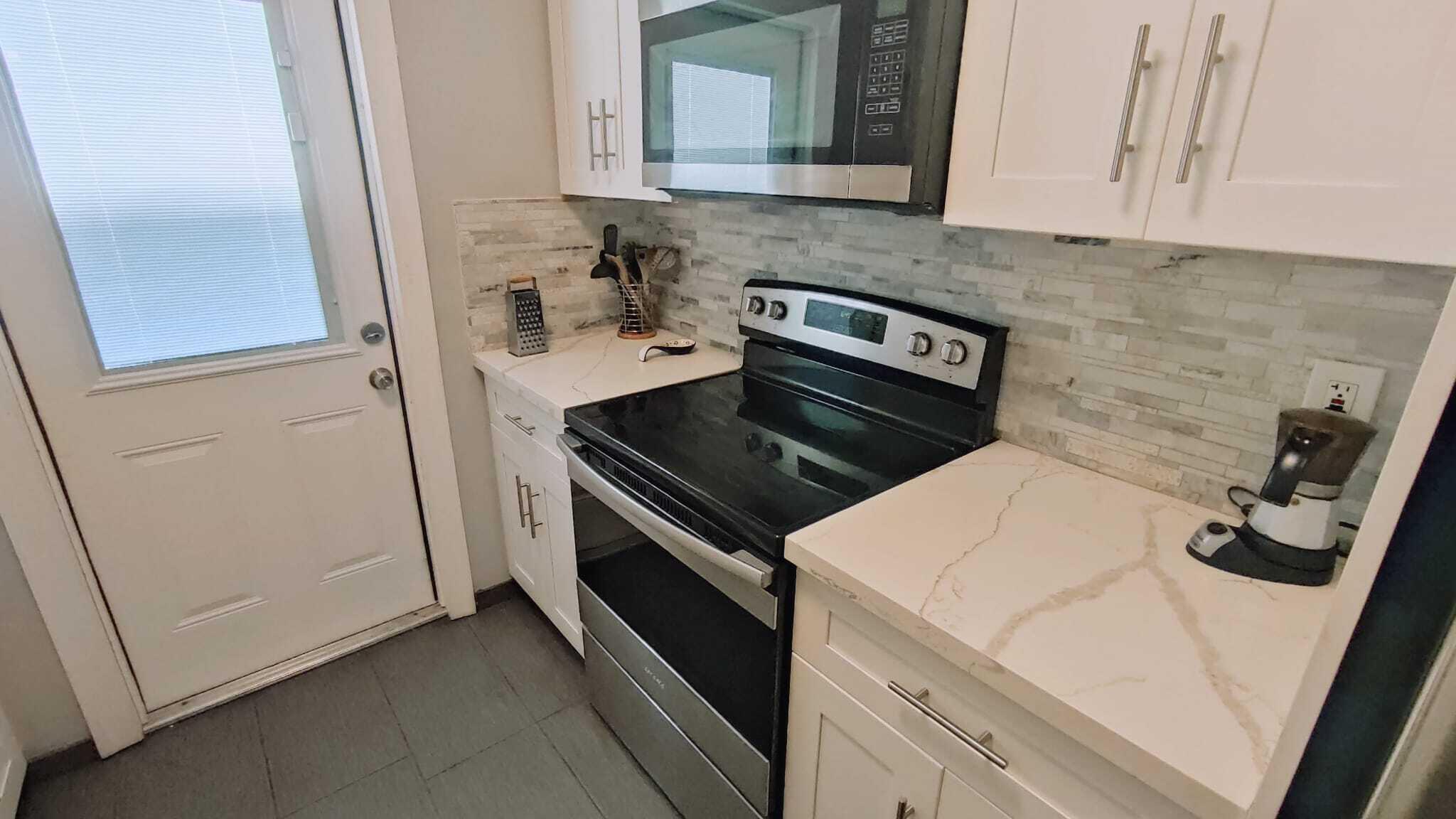 HAMPTON COURT CONDO - Residential Lease