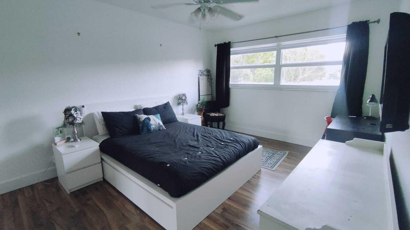 HAMPTON COURT CONDO - Residential Lease