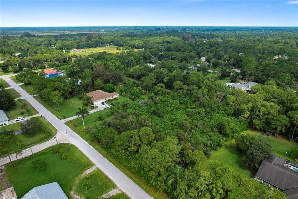 Photo of Xxx 174th Place N, Jupiter, FL 33478 (MLS # R11122890)