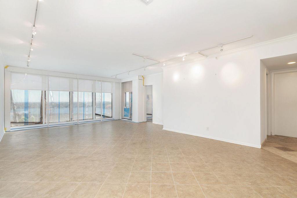 Photo of 525 S Flagler Drive #9b, West Palm Beach, FL 33401 (MLS # R11162705)