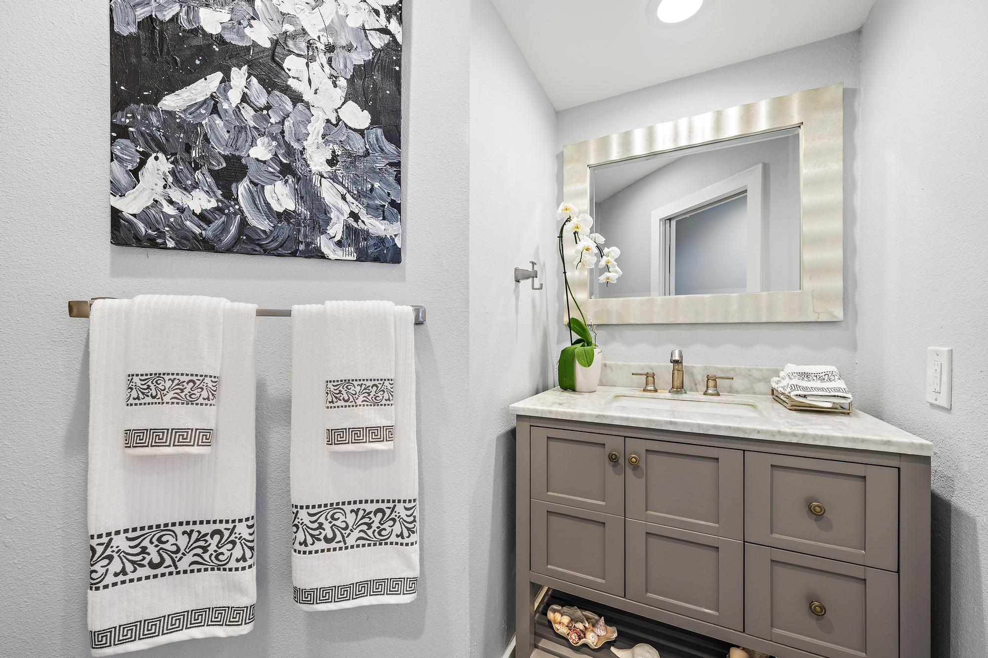 CRYSTAL POINTE PL 5 - Residential