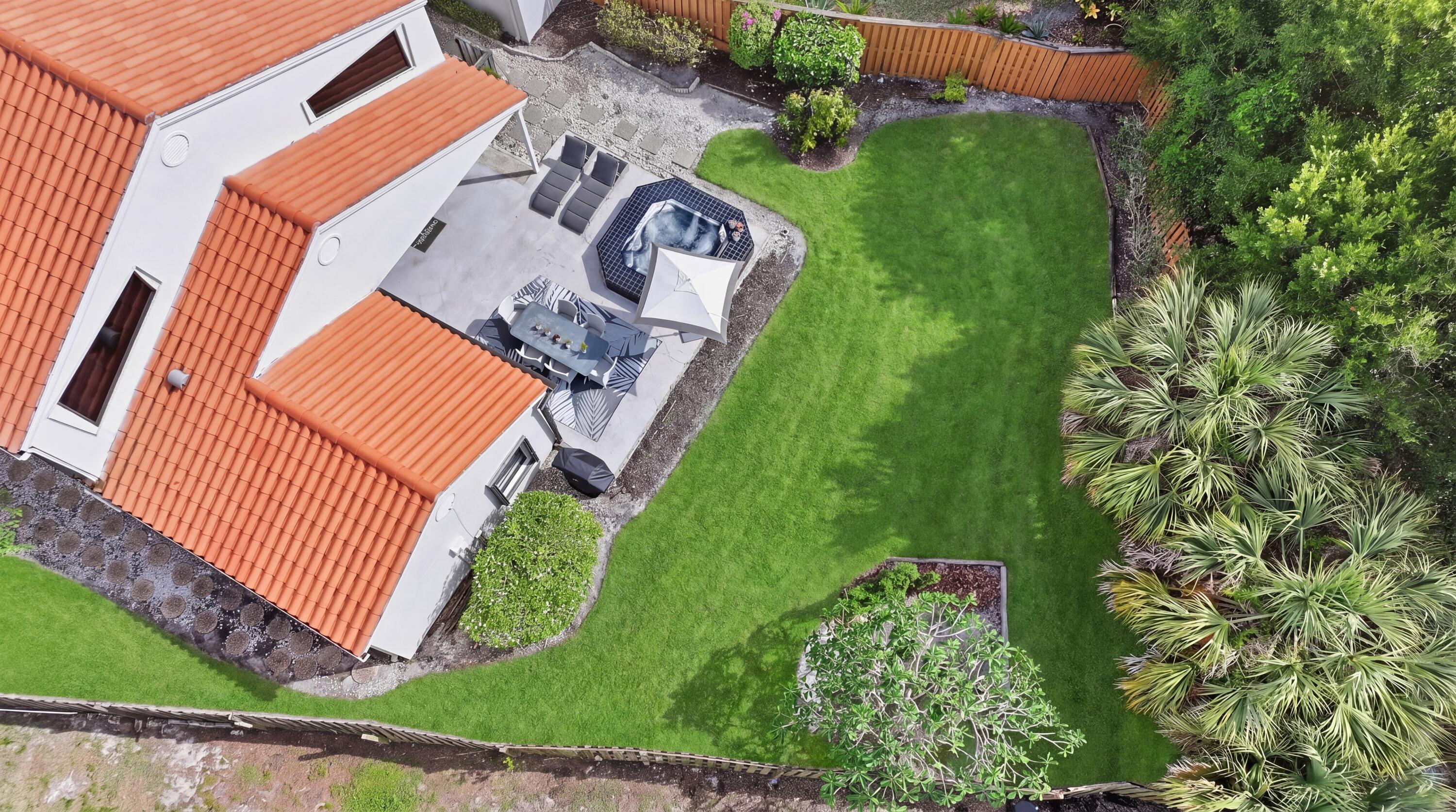 CRYSTAL POINTE PL 5 - Residential