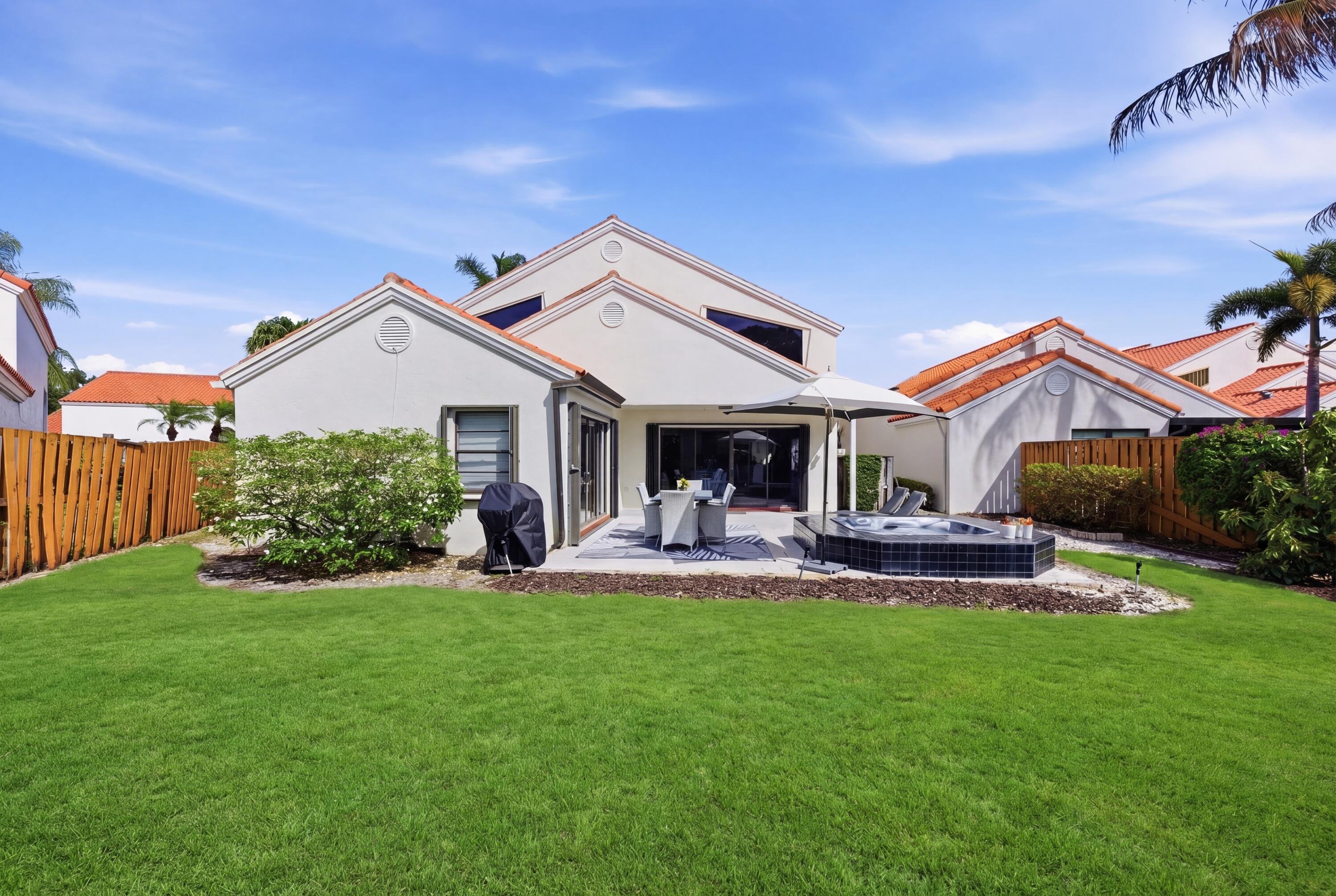 CRYSTAL POINTE PL 5 - Residential