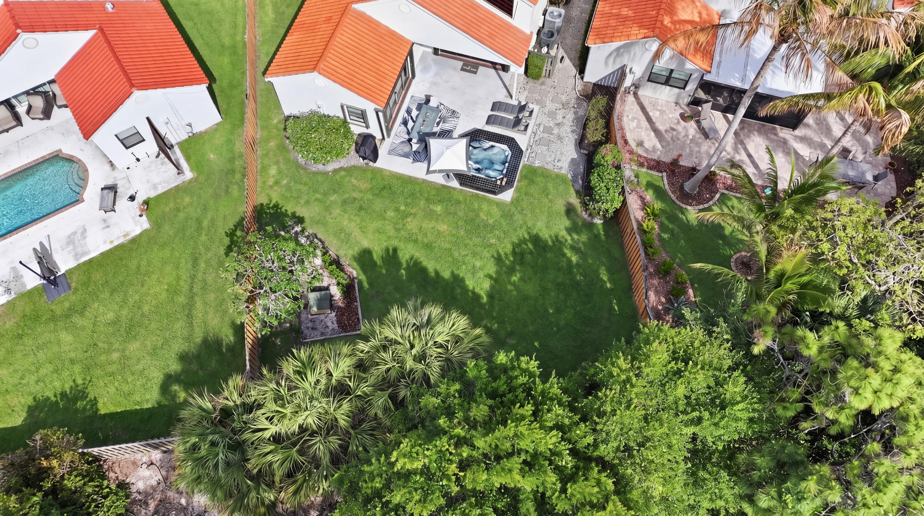 CRYSTAL POINTE PL 5 - Residential