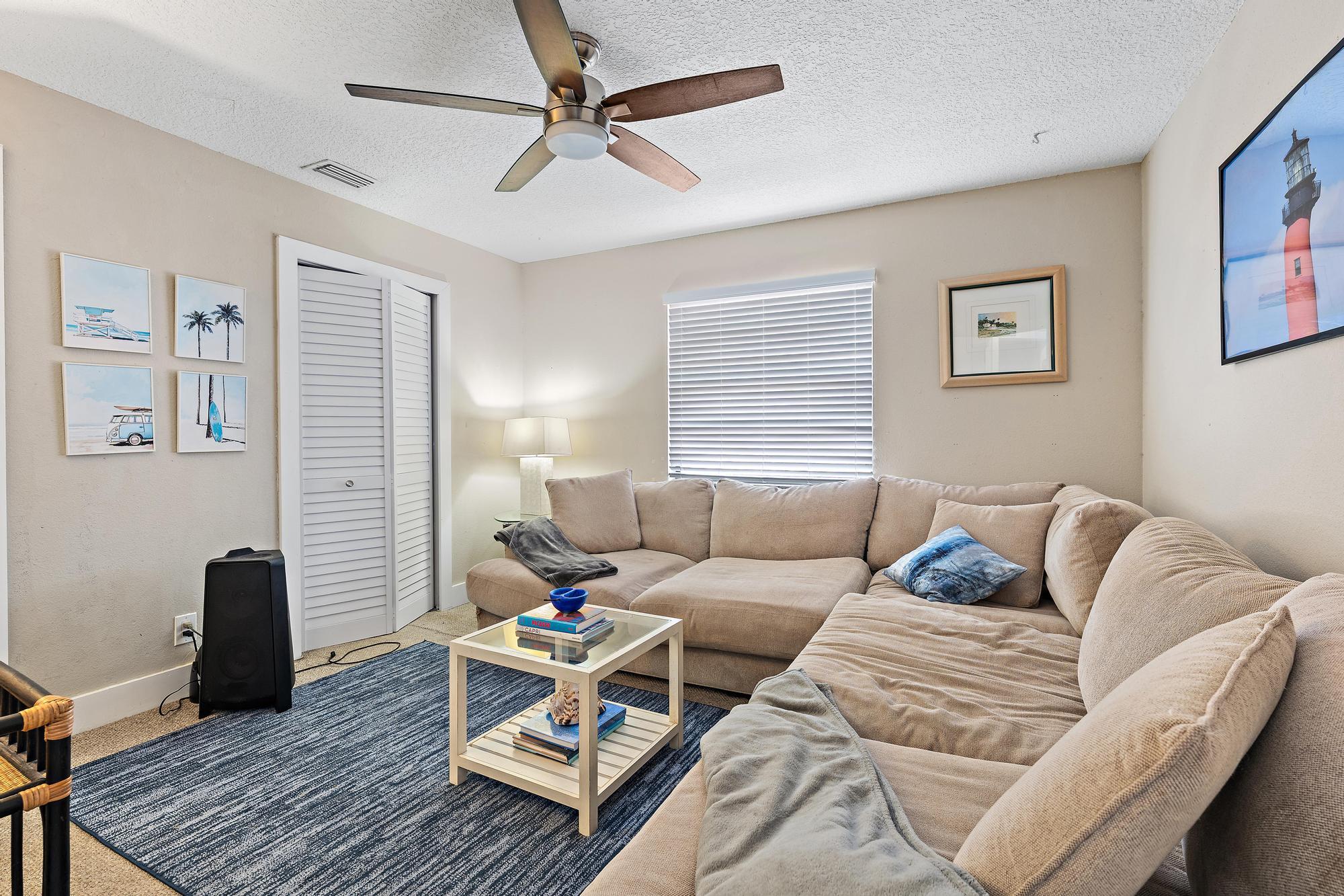 CRYSTAL POINTE PL 5 - Residential