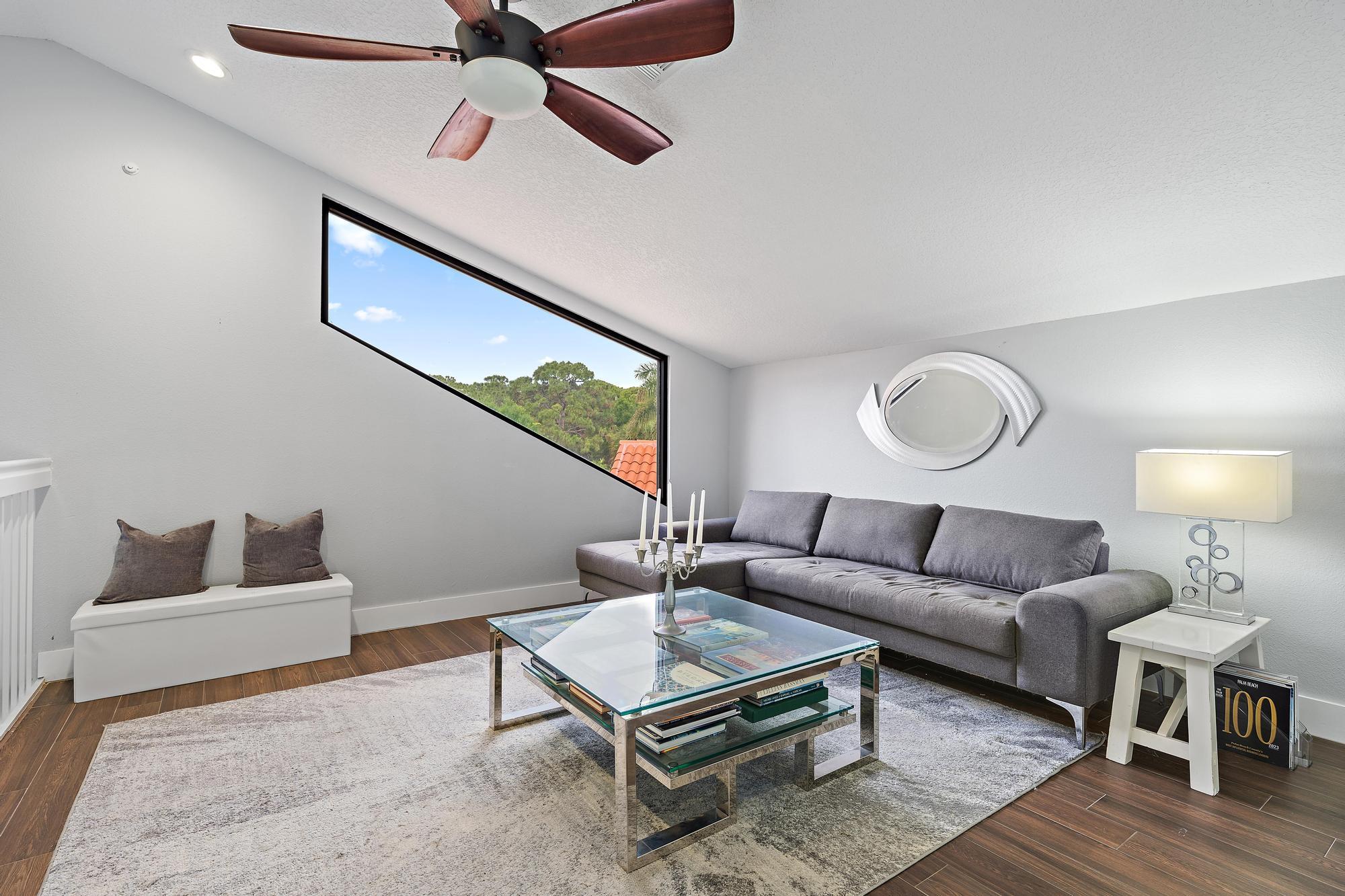 CRYSTAL POINTE PL 5 - Residential