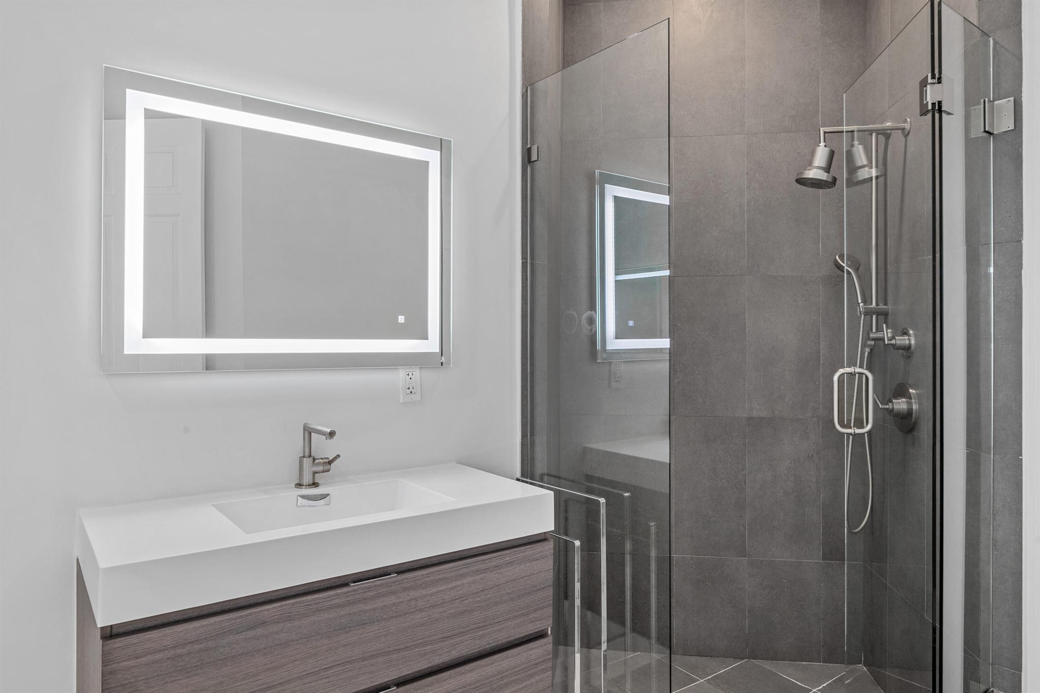 EQUESTRIAN CLUB ESTATES 3 - Residential