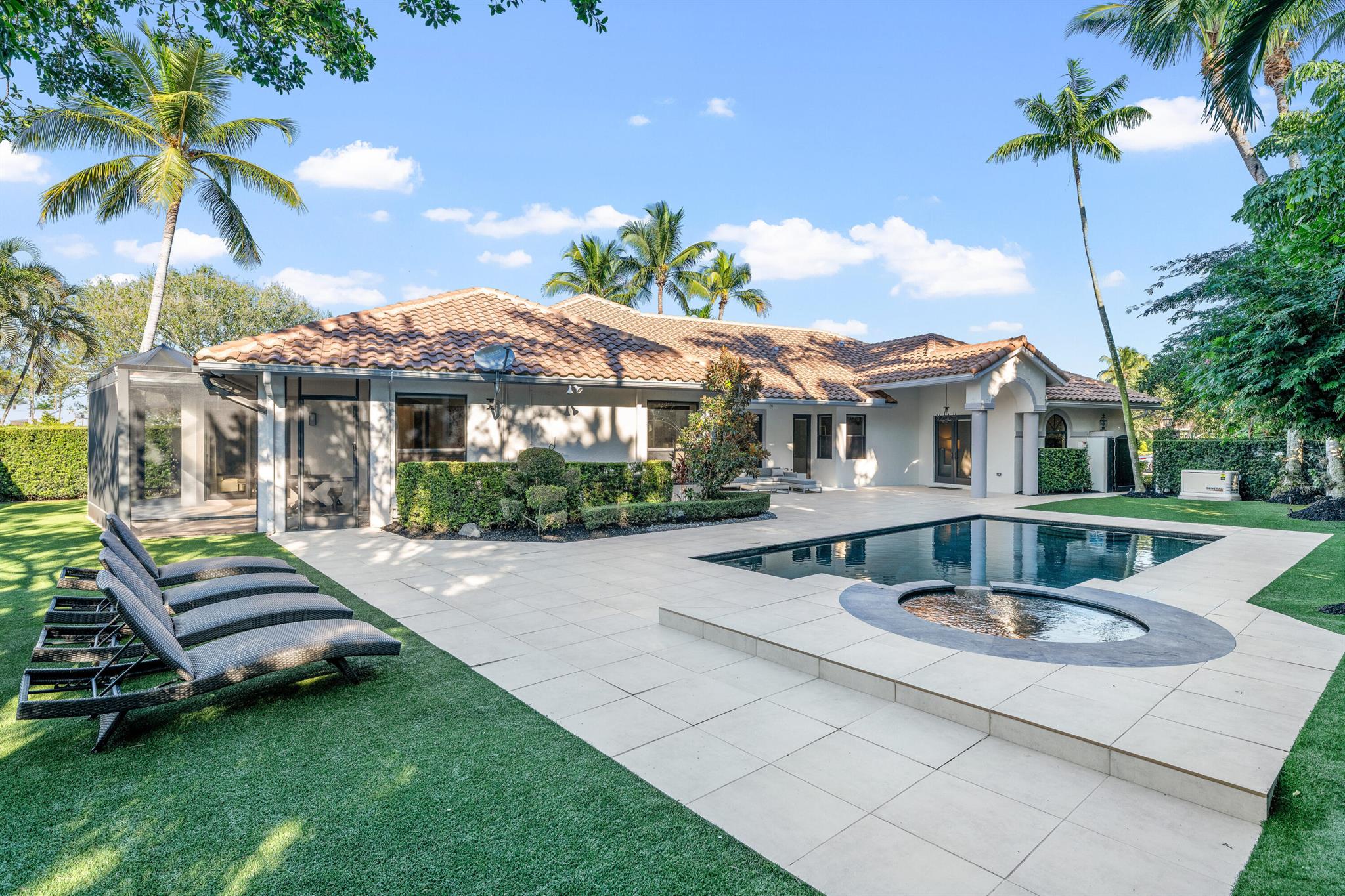 EQUESTRIAN CLUB ESTATES 3 - Residential