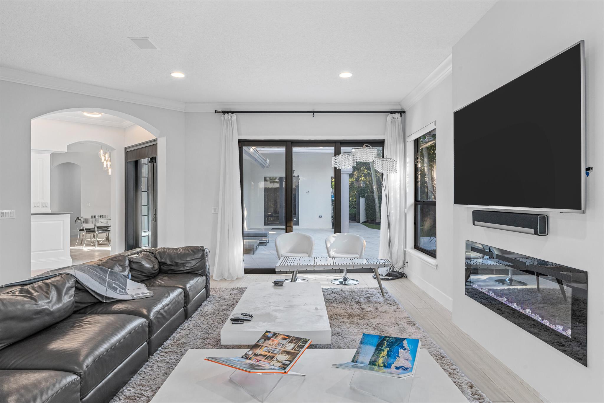 EQUESTRIAN CLUB ESTATES 3 - Residential