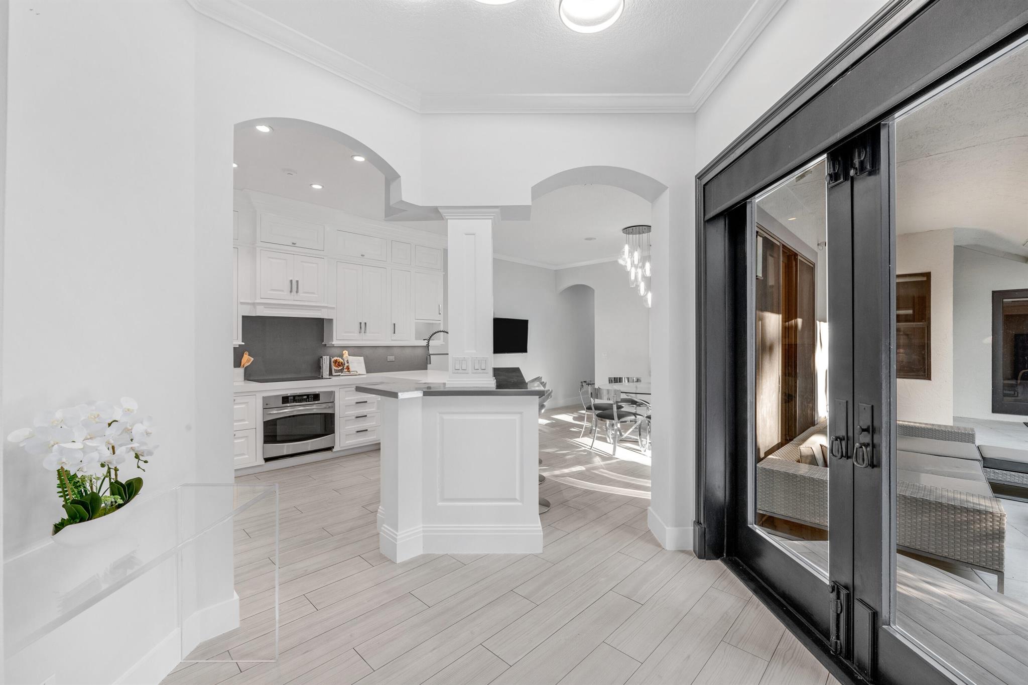 EQUESTRIAN CLUB ESTATES 3 - Residential