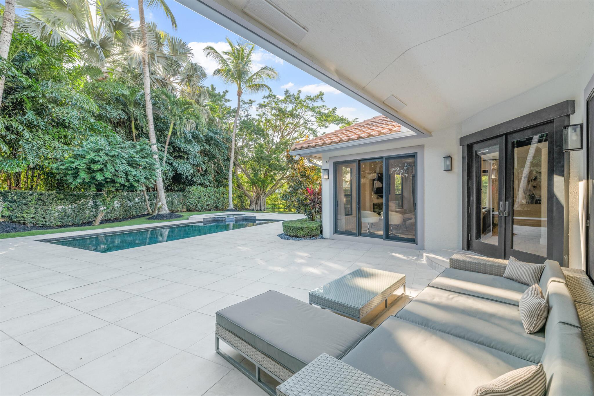 EQUESTRIAN CLUB ESTATES 3 - Residential