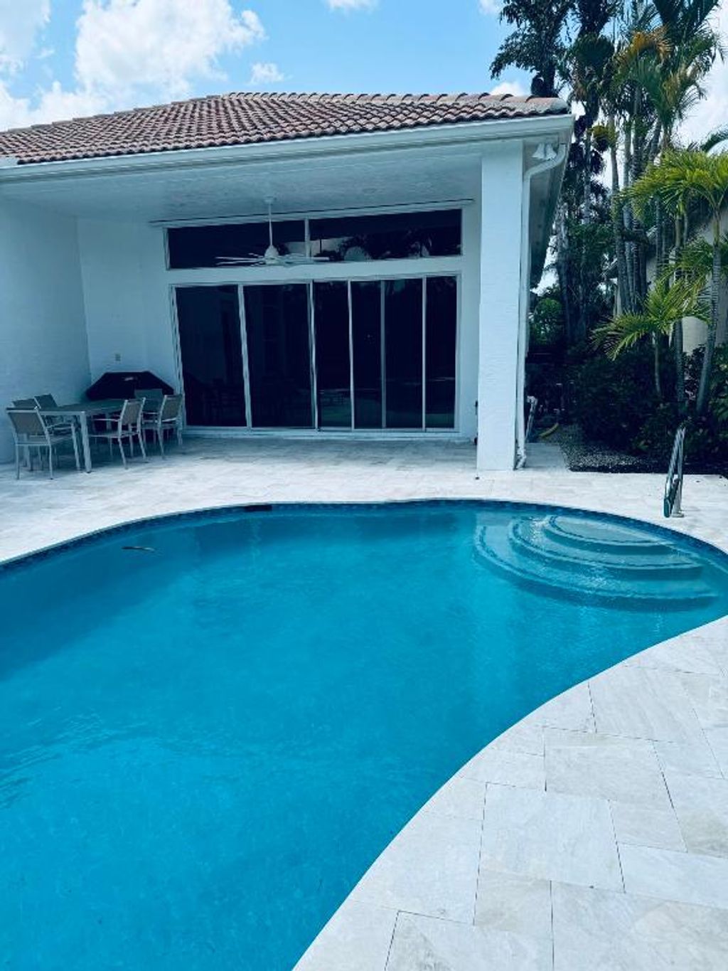 Photo of 156 Esperanza Way, Palm Beach Gardens, FL 33418 (MLS # R11100428)