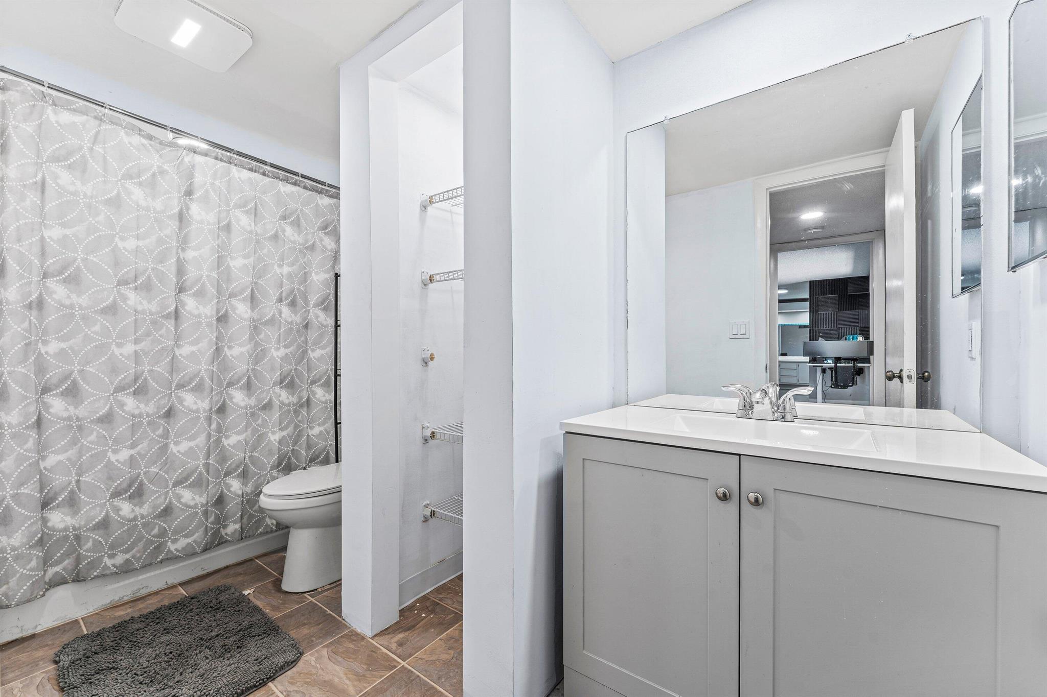 SPRINGDALE HOMES - Residential