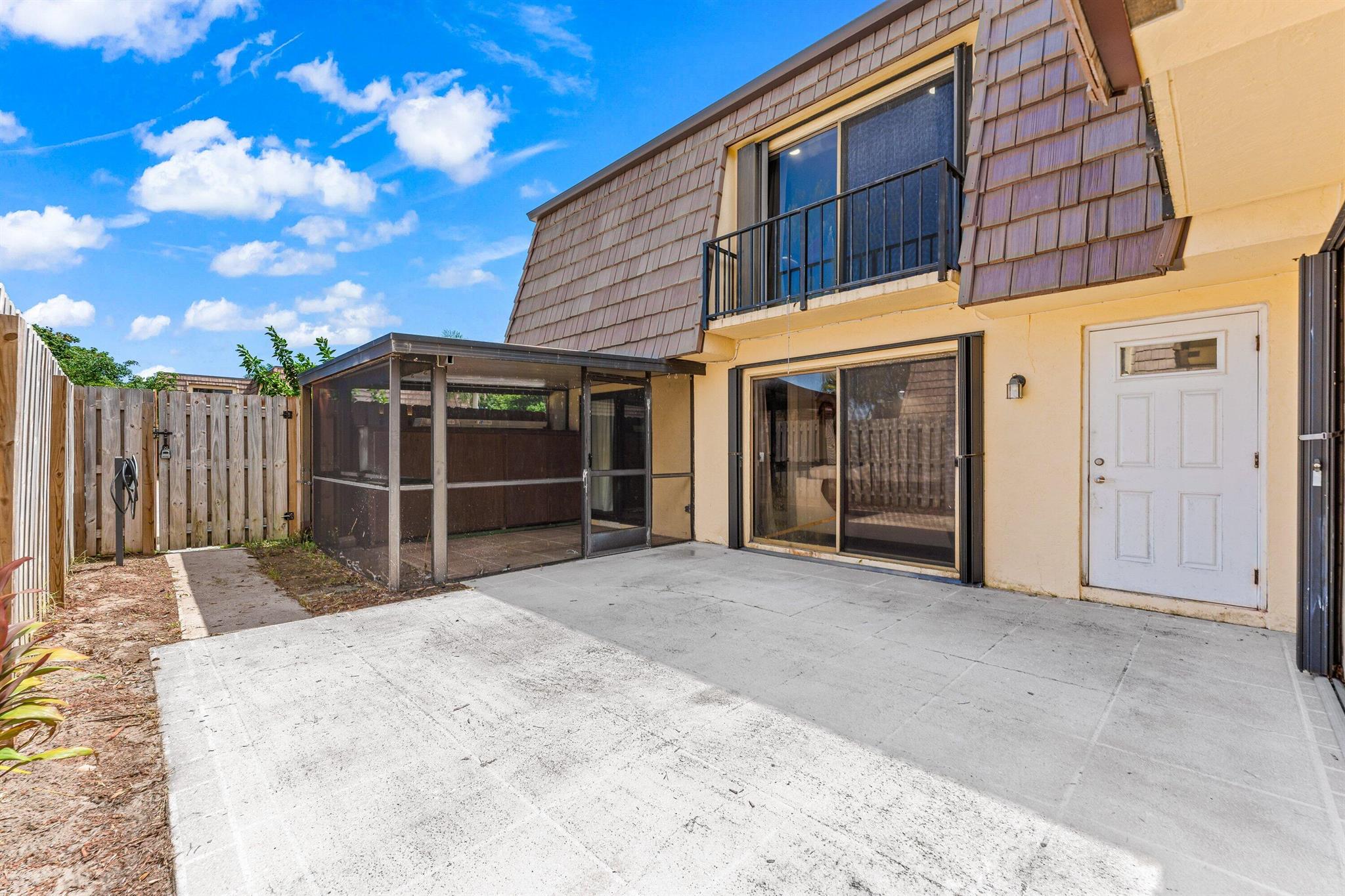 632 Springdale Circle