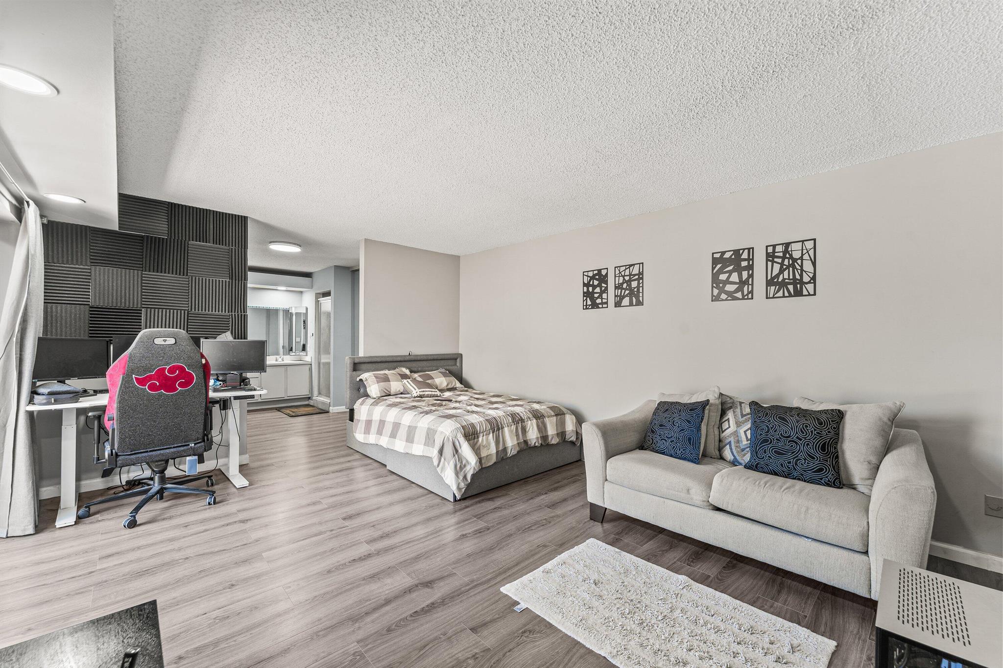 SPRINGDALE HOMES - Residential