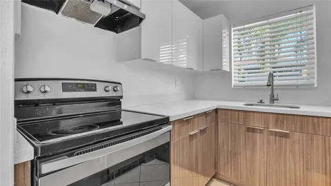 45 NE 24th St Unit A, Fort Lauderdale, FL MLS: F10436340