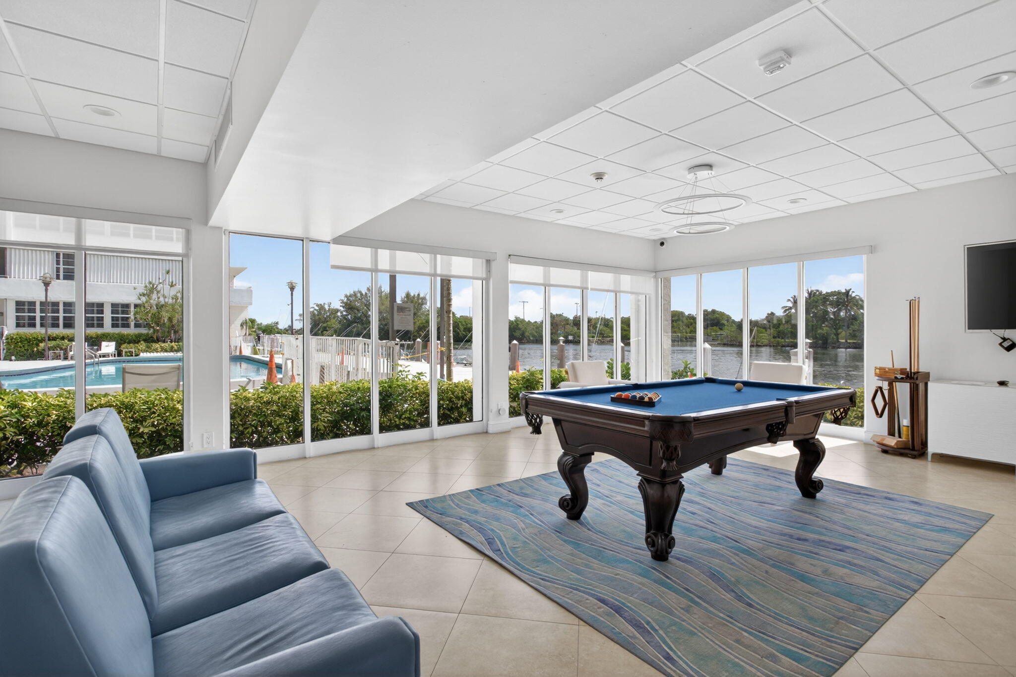 EAST POINT TOWERS CONDO - Residential