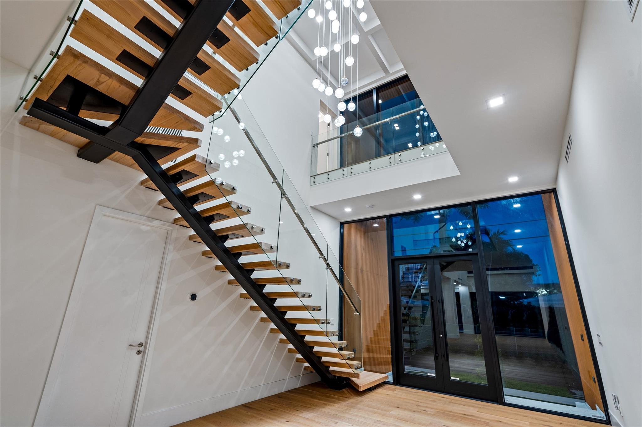 SUNSET LANE - Residential