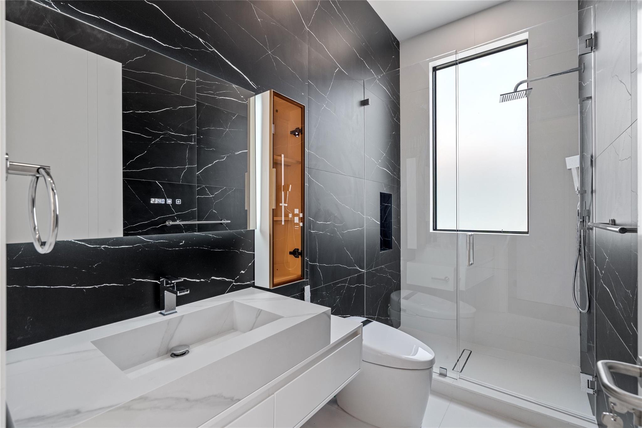 SUNSET LANE - Residential