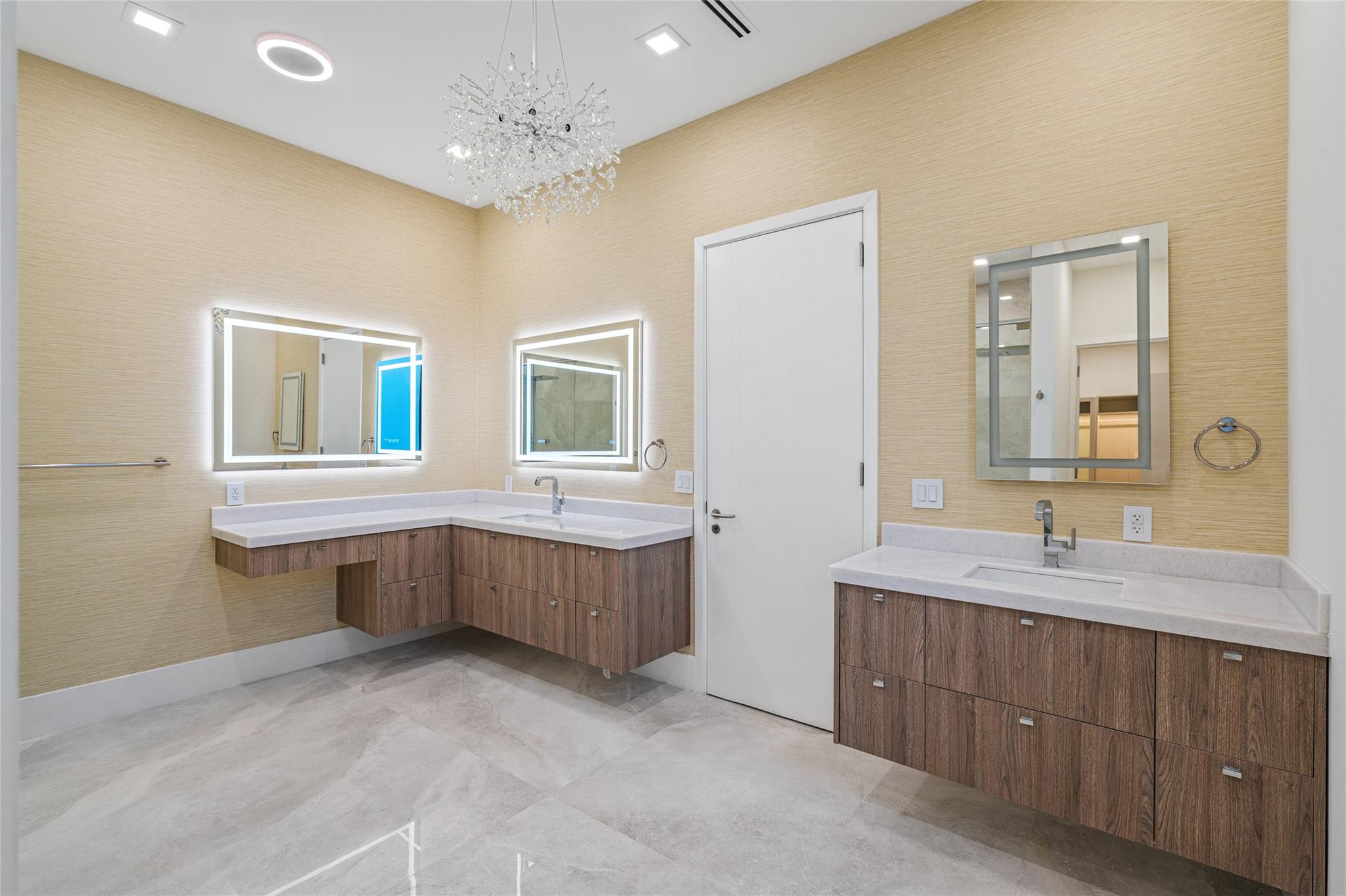 SUNSET LANE - Residential