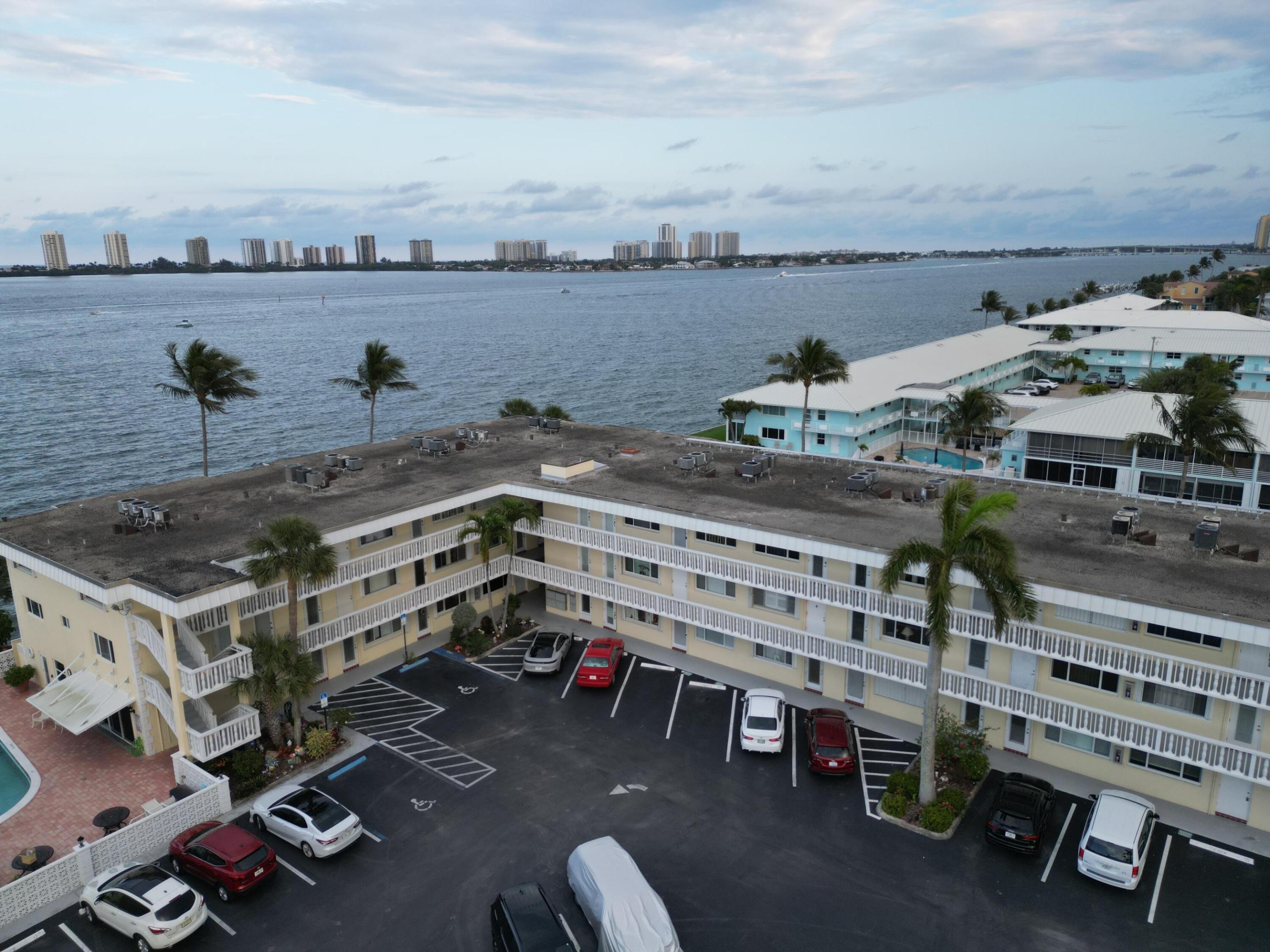 LAKE COLONY APTS ONE INC - Residential